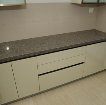 Furnished Amenities in 2 BHK Apartment at Lodha Vista, Dhuru Wadi – for Rent