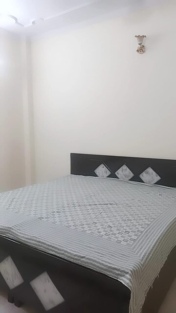 Bedroom in 2 BHK Builder Floor at Govindpuri – for Rent