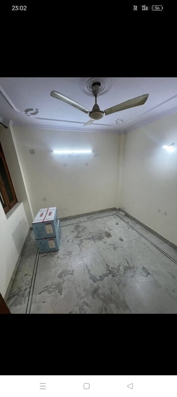 Room in 2 BHK Builder Floor at Govindpuri – for Rent