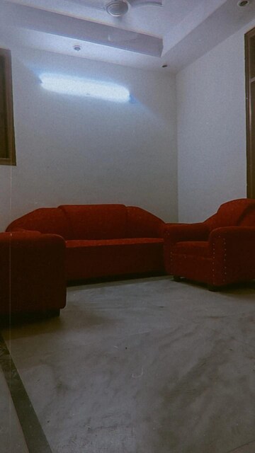 Living Room in 2 BHK Builder Floor at Govindpuri – for Rent