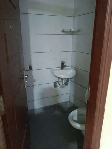 Bathroom in 3 BHK Builder Floor at Shastri Nagar – for Sale