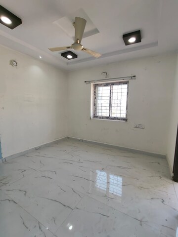 Living Room in 2 BHK Apartment at SM Homes Kondapur, Kondapur – for Rent