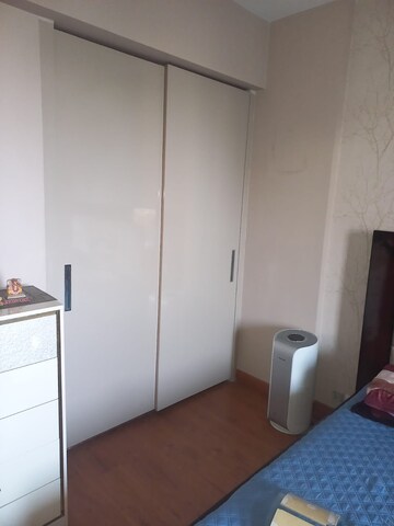 Room in 3 BHK Apartment at Eros Wembley Premium Tower, Sector 49 – for Rent