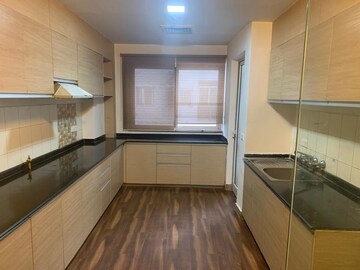 Kitchen in 4 BHK Apartment at Vatika City, Sector 49 – for Rent