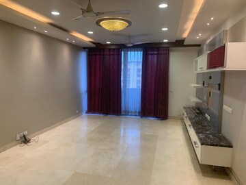 Living Room in 4 BHK Apartment at Vatika City, Sector 49 – for Rent