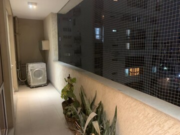 Balcony in 4 BHK Apartment at Vatika City, Sector 49 – for Rent