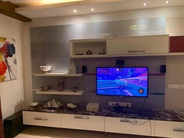 Furnished Amenities in 4 BHK Apartment at Vatika City, Sector 49 – for Rent