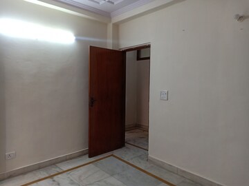 Room in 1 BHK Apartment at Khirki Extension – for Rent