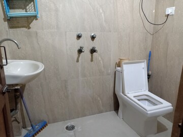 Bathroom in 3 BHK Apartment at Panchsheel Vihar – for Rent