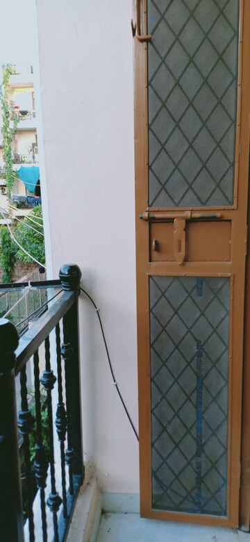 Balcony in 2 BHK Apartment at Khirki Extension – for Rent