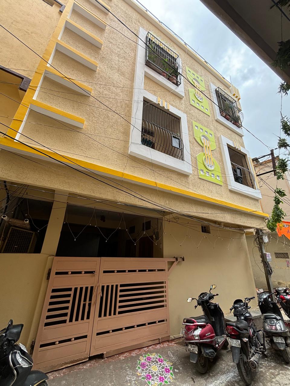 4 BHK Independent House For Sale in Moti Nagar