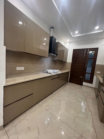 Kitchen in 3 BHK Independent House at Vip Road – for Rent
