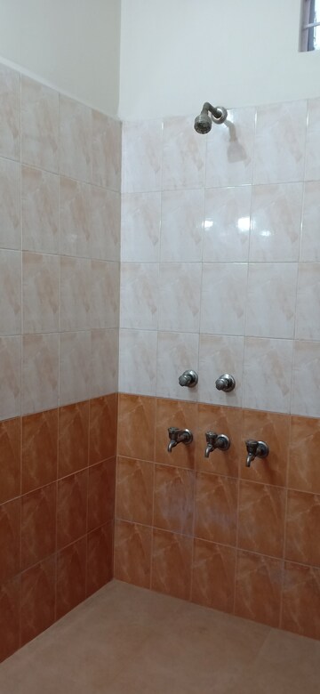 Bathroom in 2 BHK Apartment at Khirki Extension – for Rent