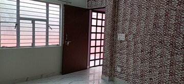 Room in 2 BHK Apartment at Khirki Extension – for Rent