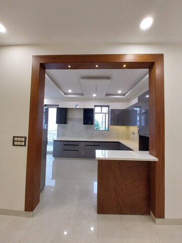 Kitchen in 4 BHK Builder Floor at Sector 28 – for Sale