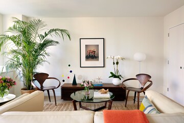 Living Room in 3 BHK Apartment at Defence Colony – for Rent