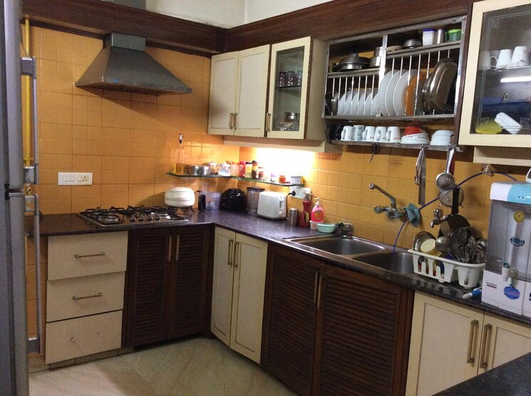 Kitchen, defence colony 1 Bedroom 550 Sq.Ft. Apartment In Defence Colony Delhi 8249107