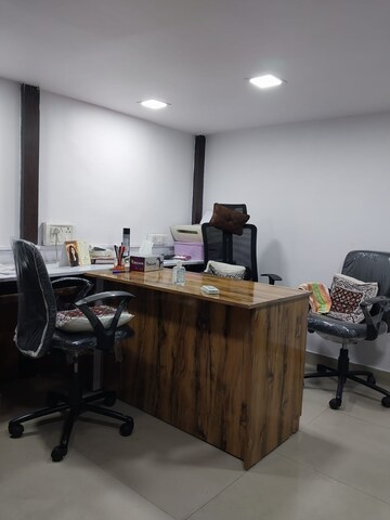  Office Space For Rent in Haware Fantasia, Sector 28