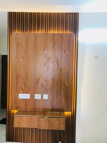 Furnished Amenities in 2 BHK Apartment at Signature Global Proxima, Sector 89 – for Rent