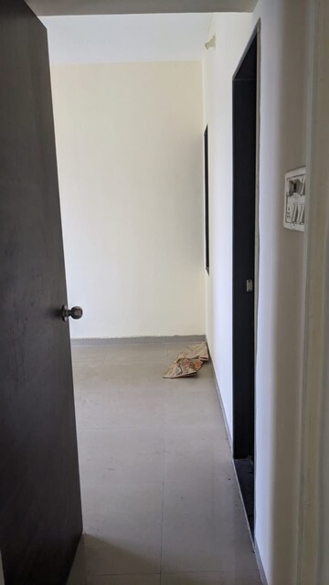 1 BHK Apartment For Rent in Rosa Classique, Kasarvadavali
