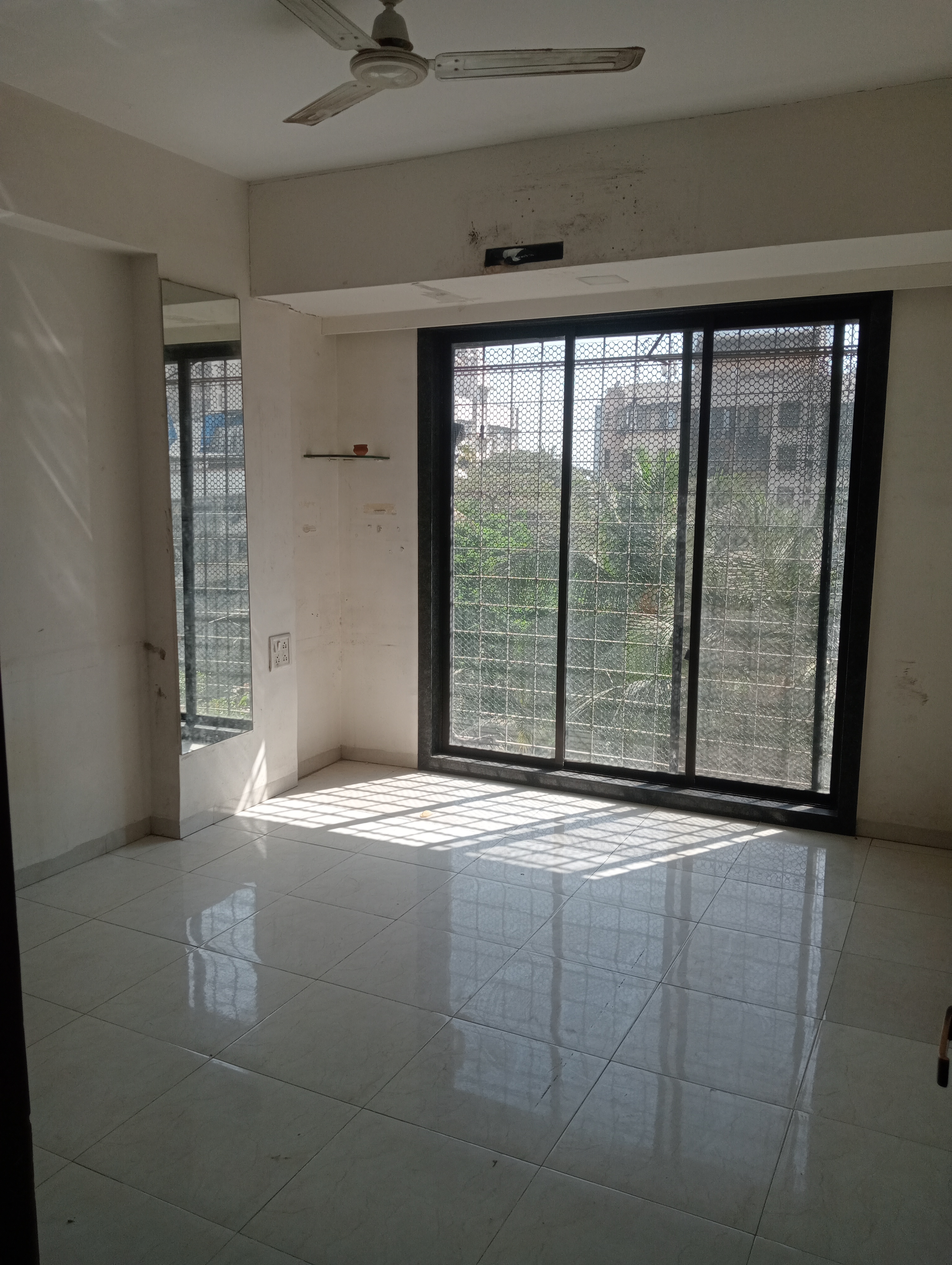 3 BHK Apartment For Sale in Je And Vee Om Trimurti