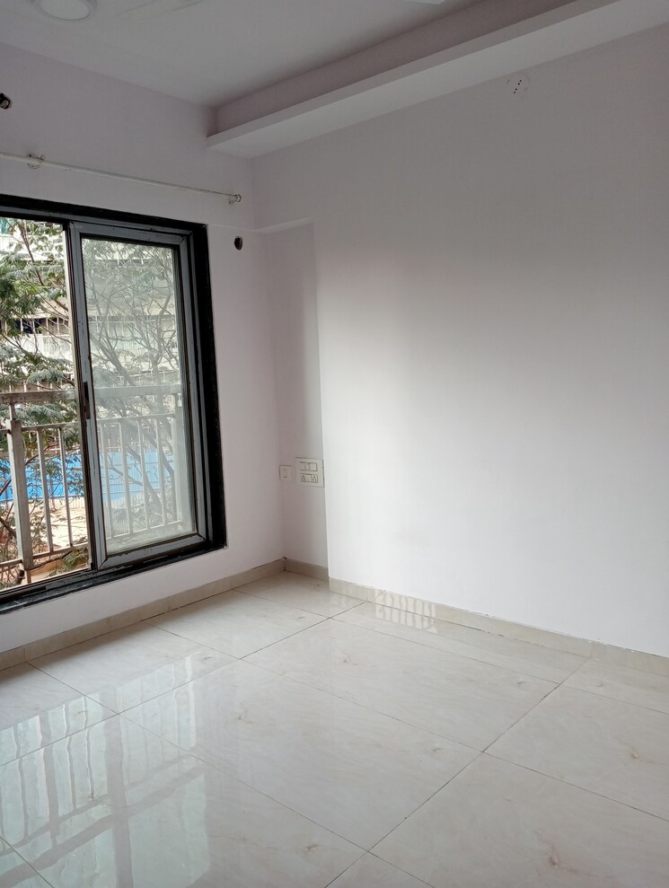 Room, je-and-vee-om-trimurti 3 Bedroom 941 Sq.Ft. Apartment In Malad East Mumbai 8249143