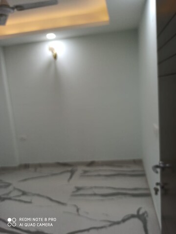 Room in 2 BHK Apartment at Panchsheel Vihar – for Rent