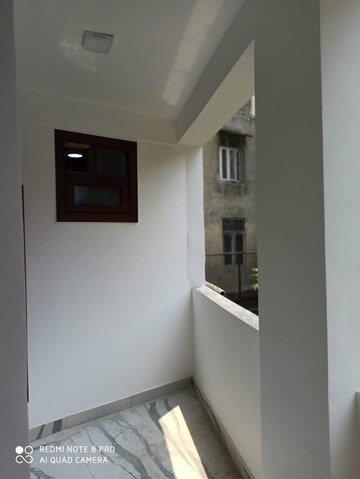 Furnished Amenities in 2 BHK Apartment at Panchsheel Vihar – for Rent