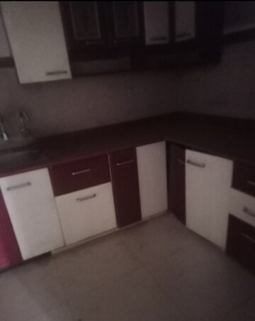 Kitchen in 2 BHK Villa at Jankipuram – for Rent