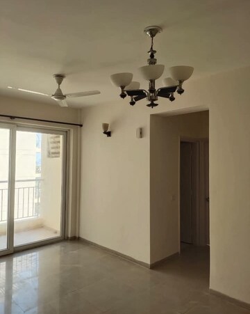 Room in 3 BHK Apartment at CHD Avenue 71, Sector 71 – for Sale