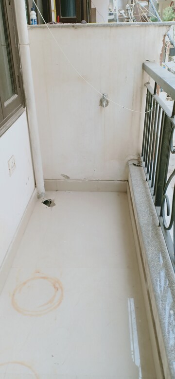 Bathroom in 1 BHK Apartment at Panchsheel Vihar – for Rent
