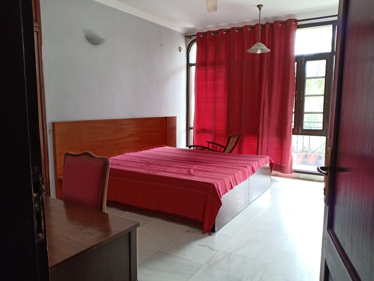 Bedroom, greater kailash i 4 Bedroom 2500 Sq.Ft. Apartment In Greater Kailash I Delhi 8249310