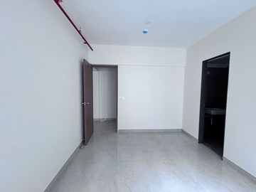 Room in 2 BHK Apartment at Supreme Estia Phase 1, Baner – for Rent