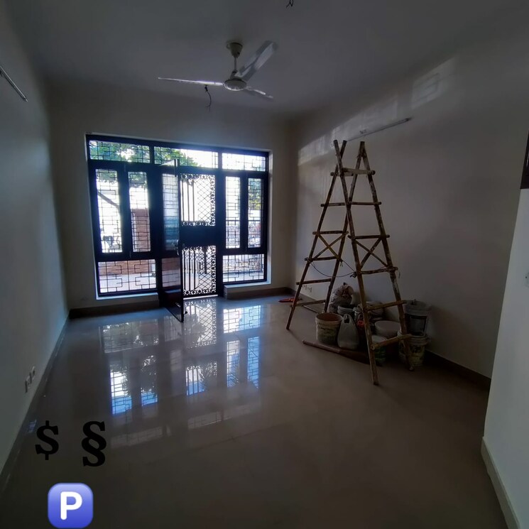 Room, south city 2 4 Bedroom 2000 Sq.Ft. Builder Floor In South City 2 Gurgaon 8249476