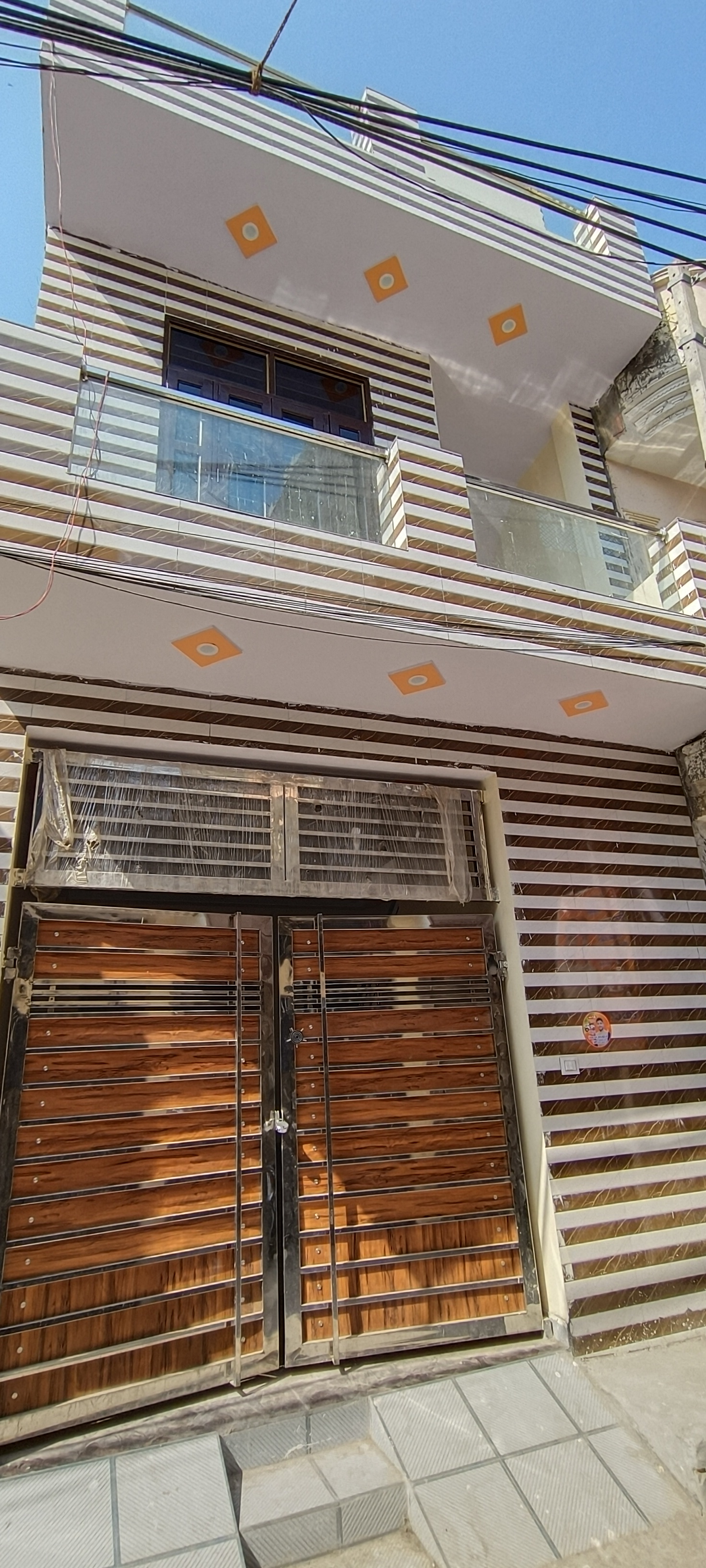 3 BHK + Pooja Room,Servant Room,Study Room,Extra Room Independent House For Sale in Sgm Nagar C Block 