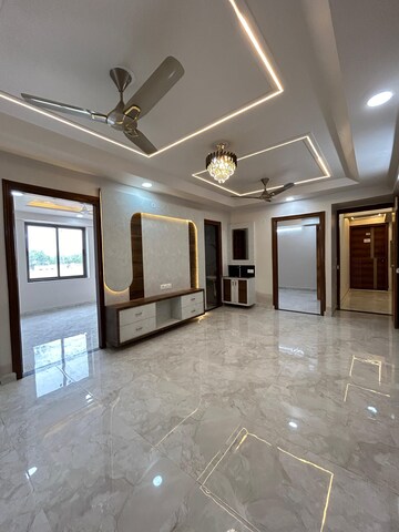 3 BHK Apartment For Sale in Adarsh Nagar