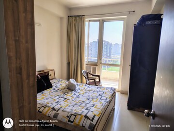 Bedroom in 2 BHK Apartment at Indiabulls Centrum Park, Sector 103 – for Rent