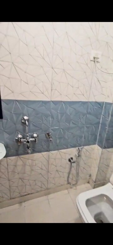 Bathroom in 1.5 BHK Builder Floor at New Ashok Nagar – for Rent