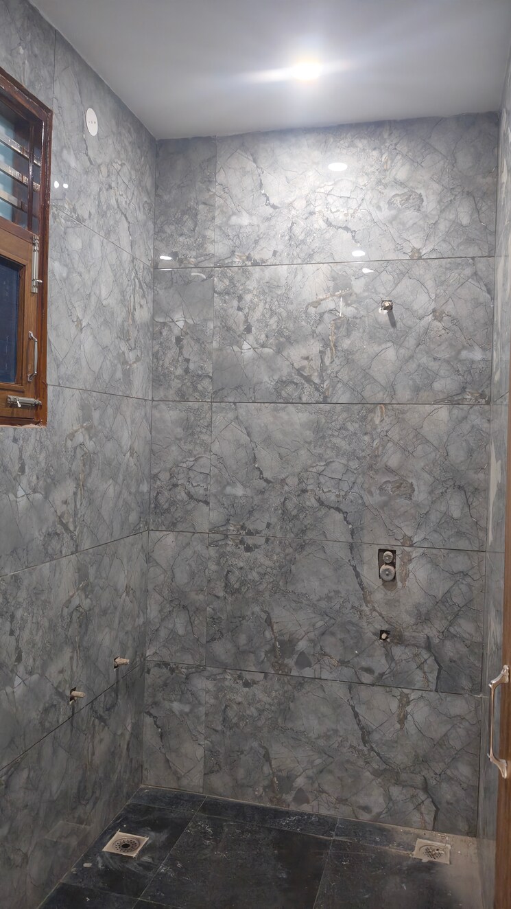 Bathroom, ambala highway 3.5 Bedroom 181 Sq.Yd. Villa In Ambala Highway Zirakpur 8249672