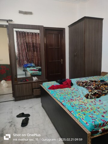Bedroom in 3 BHK Independent House at Sector 15 ii – for Rent