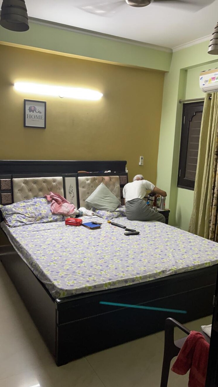 Bedroom, lajpat nagar iii 3 Bedroom 1800 Sq.Ft. Builder Floor In Lajpat Nagar Iii Delhi 8249856