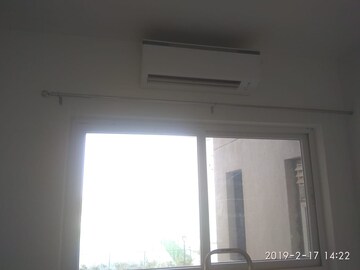 Room in 4 BHK Builder Floor at Vatika India Next, Sector 82 – for Sale