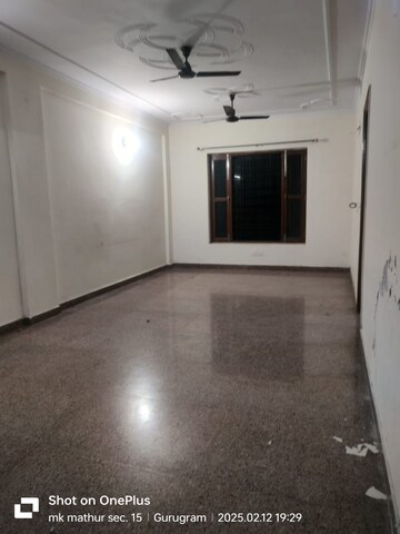 Room in 3 BHK Independent House at Sector 15 ii – for Rent