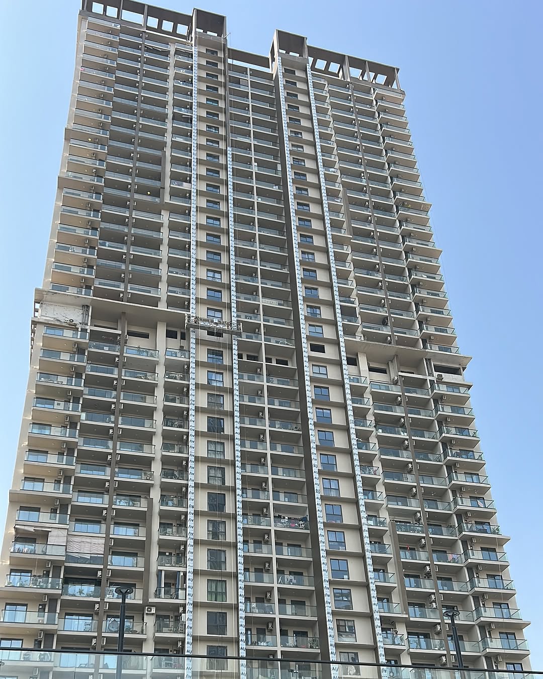 2 BHK + Extra Room Apartment For Sale in M3M Heights