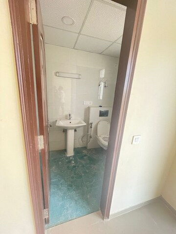 Bathroom in 3 BHK Apartment at Omaxe Waterscapes, Gomti Nagar – for Sale