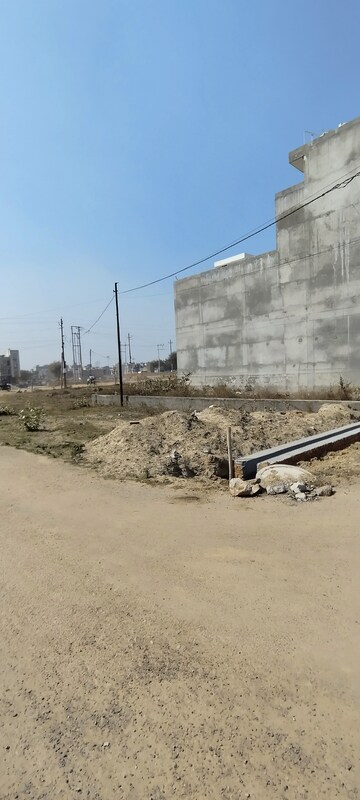  Plot – Exterior View View at Lal Kuan - for Sale