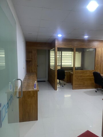 Commercial Office Space 755 Sq.Ft. For Rent in Science City Ahmedabad  8250141