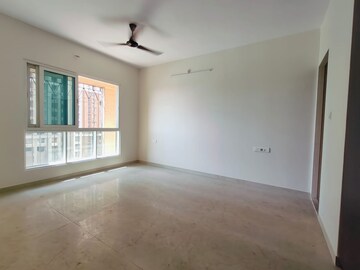 Room in 2 BHK Apartment at Dosti West County Phase 2 Dosti Cedar, Balkum Pada – for Rent