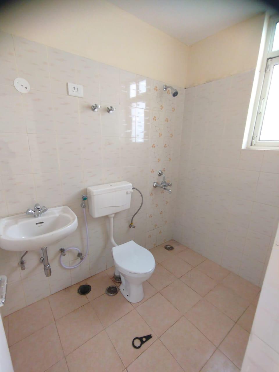 2 BHK 550 Sq.Ft. Apartment in Shree Vardhman Mantra