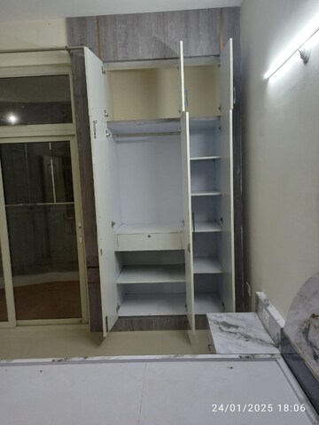 Building Lobby in 3 BHK Apartment at Ansal Sushant Jeevan Enclave, Sushant Golf City – for Rent
